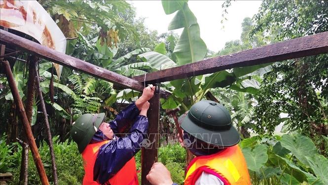 Lũ lên nhanh, cảnh báo nâng cấp độ rủi ro thiên tai từ Hà Tĩnh đến Thừa Thiên-Huế